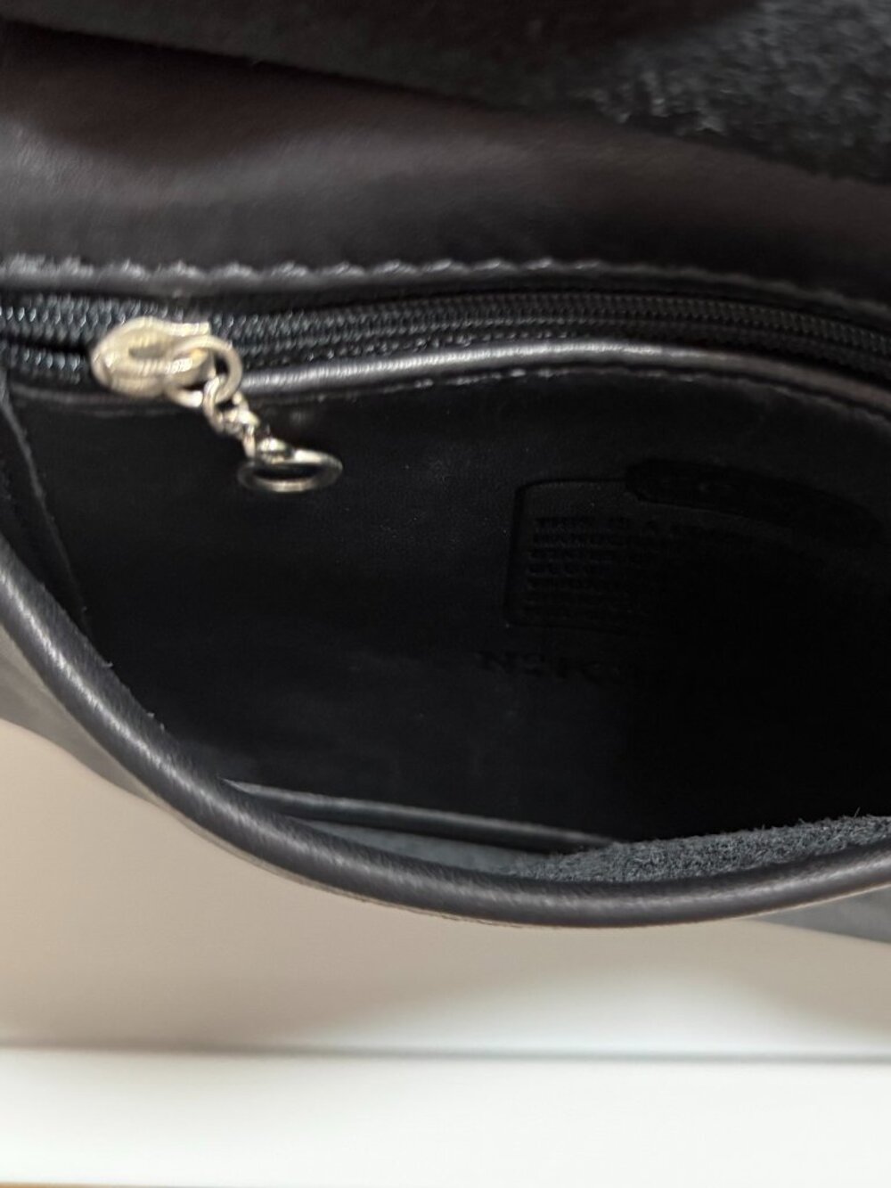 Vintage Coach Black Leather Slim Hippie Flap Saddle Purse Bag 9135 Boho - Picture 6 of 16